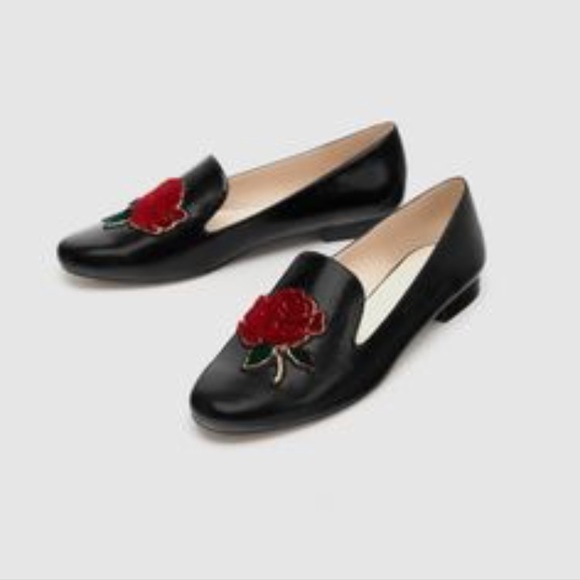 Zara Shoes - NWOB Zara Collection Black Lacquer Rose Loafers
